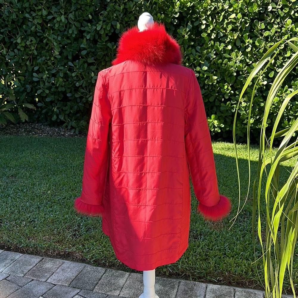 LINDA RICHARDS LUXURY RED SILK AND DYED FOX REVERSIBLE LIGHTWEIGHT COAT … - Picture 16 of 16